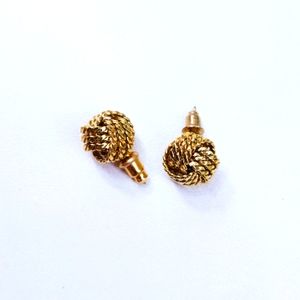 14k Yellow Gold Knot Earings